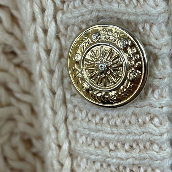 Vintage Cristina Size Large Cream Cable Knit Cardigan Sweater V Neck Gold button - Picture 5 of 7